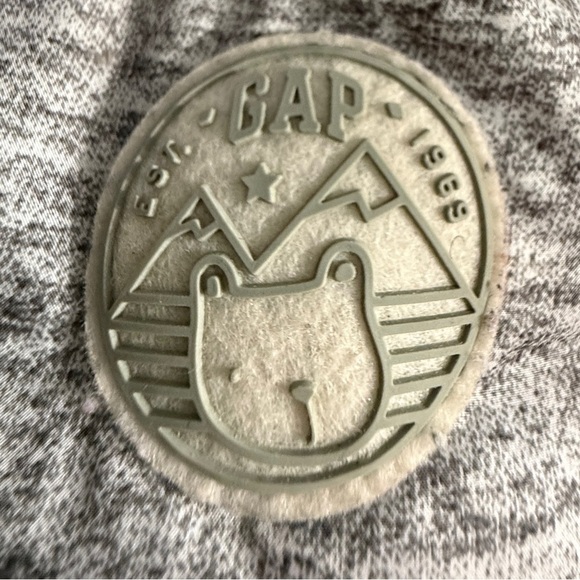 Baby Gap Primaloft heavyweight snowsuit bunting sz 0-6 mos - Picture 3 of 6